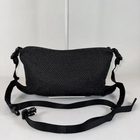 Lululemon Black All Hours Belt Bag - Picture 4 of 6